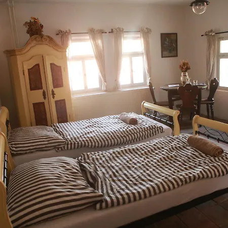 Gasthuis Krumlovske Domky 3*
